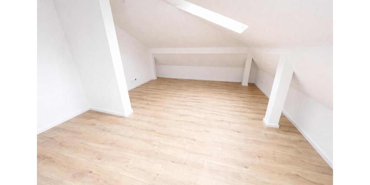 Doppelhaushälfte Erkner - 5 Zimmer, 142 m&sup2;, 1.850&euro; | Angebot:26003221