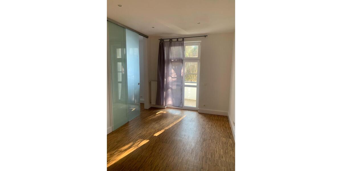 Einfamilienhaus Berlin Mitte - 2 Zimmer, 60 m&sup2;, 1.200&euro; | Angebot:25614507