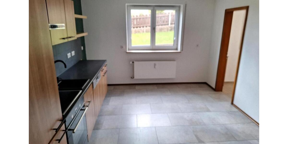 Etagenwohnung Monheim - 3 Zimmer, 93 m&sup2;, 760&euro; | Angebot:26624089