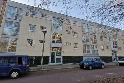 Wohnung Magdeburg Stadtfeld Ost - 2 Zimmer, 83 m&sup2;, 615&euro; | Angebot:27005449