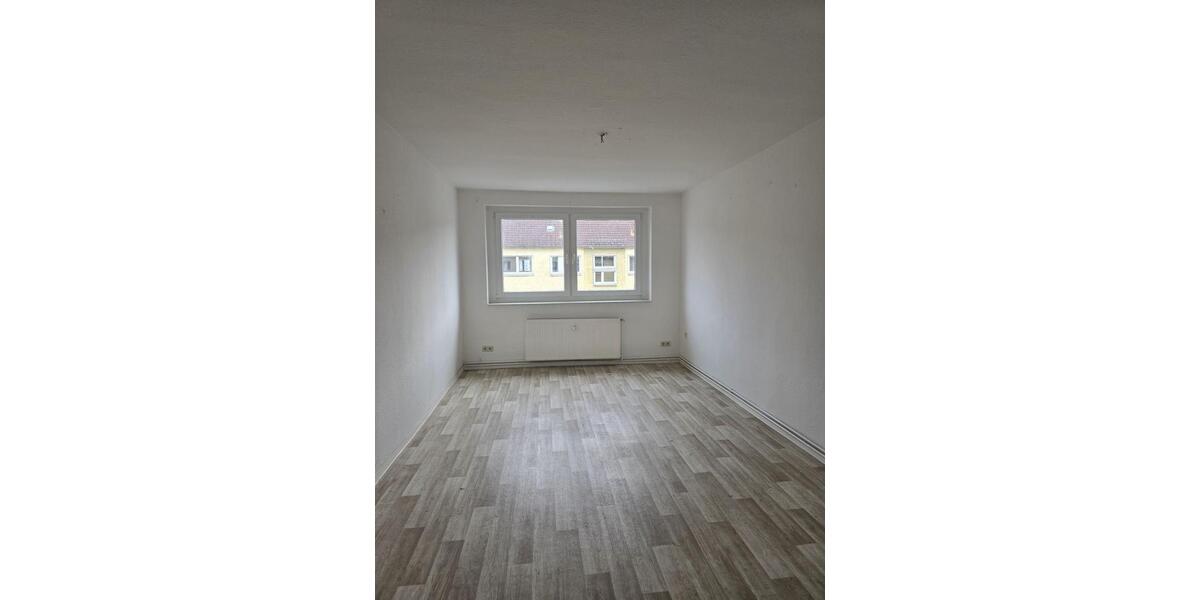Etagenwohnung Kalbe (Milde) - 3 Zimmer, 53 m&sup2;, 248&euro; | Angebot:26144594