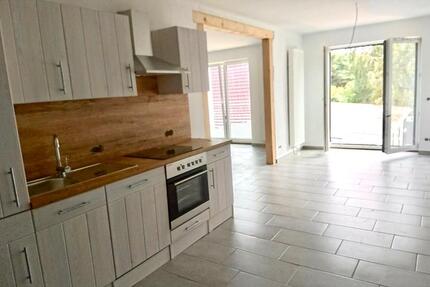 Wohnung Rheinsberg Luhme - 4 Zimmer, 120 m&sup2;, 850&euro; | Angebot:24399213