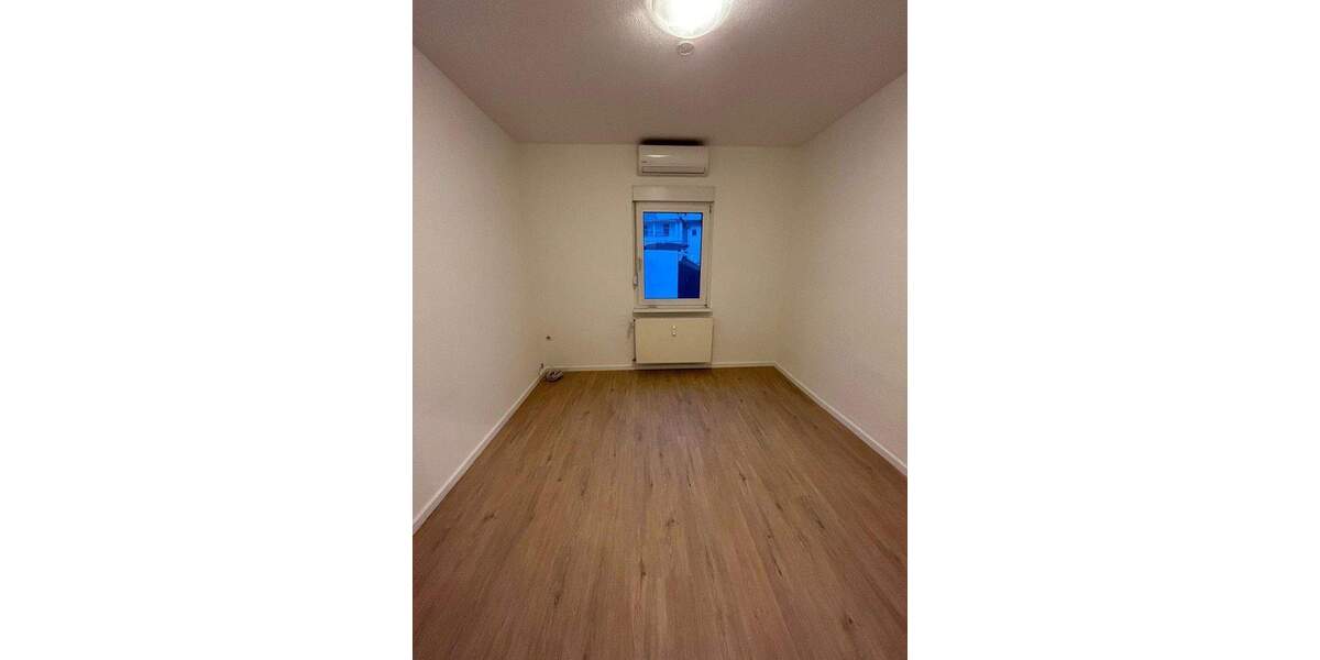 Einfamilienhaus Worms Innenstadt - 5 Zimmer, 170 m&sup2;, 1.850&euro; | Angebot:25166322