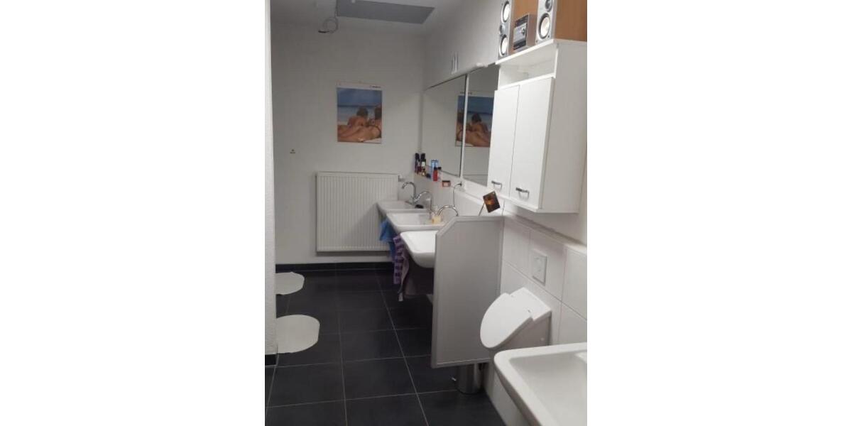 Wohnen auf Zeit Waldstetten - 11 Zimmer, 325&euro; | Angebot:22277457