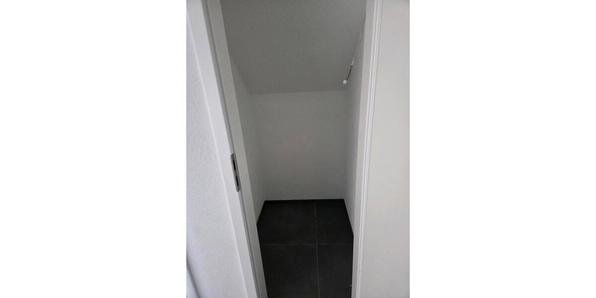 Dachgeschoßwohnung Heilbronn Horkheim - 2 Zimmer, 57 m&sup2;, 1.000&euro; | Angebot:25995957