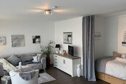 Ratingen-Ost: Modernes Appartement mit großer Süd-Loggia im 1. OG