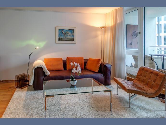Möbliert: Nähe Philharmonie: Hochwertige MaisonetteWohnung