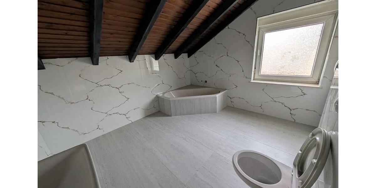 Etagenwohnung Lautertal (Odenwald) - 5 Zimmer, 153 m&sup2;, 1.300&euro; | Angebot:25239291