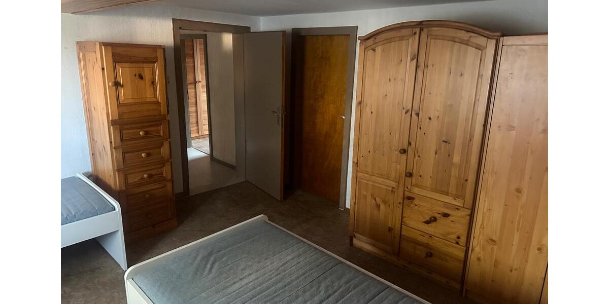 Wohnen auf Zeit Gemünden (Wohra) - 5 Zimmer, 158 m&sup2;, 15&euro; | Angebot:25910700