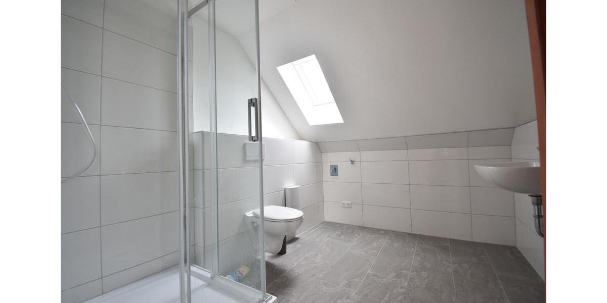 Etagenwohnung Duisburg Walsum - 2 Zimmer, 62 m&sup2;, 700&euro; | Angebot:26334940