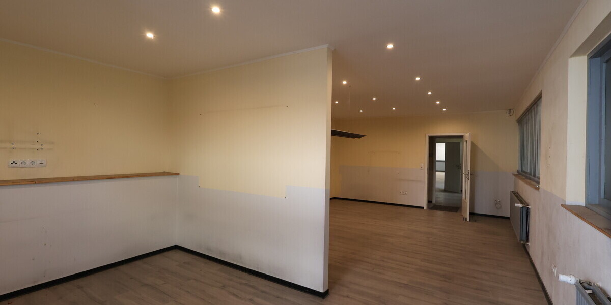 Gepflegte Halle (Teilbar) - optional mit bis zu 150m² Bürofläche - Gewerbeobjekt Bad Oeynhausen / Sundern Sundern | Angebot:22695826