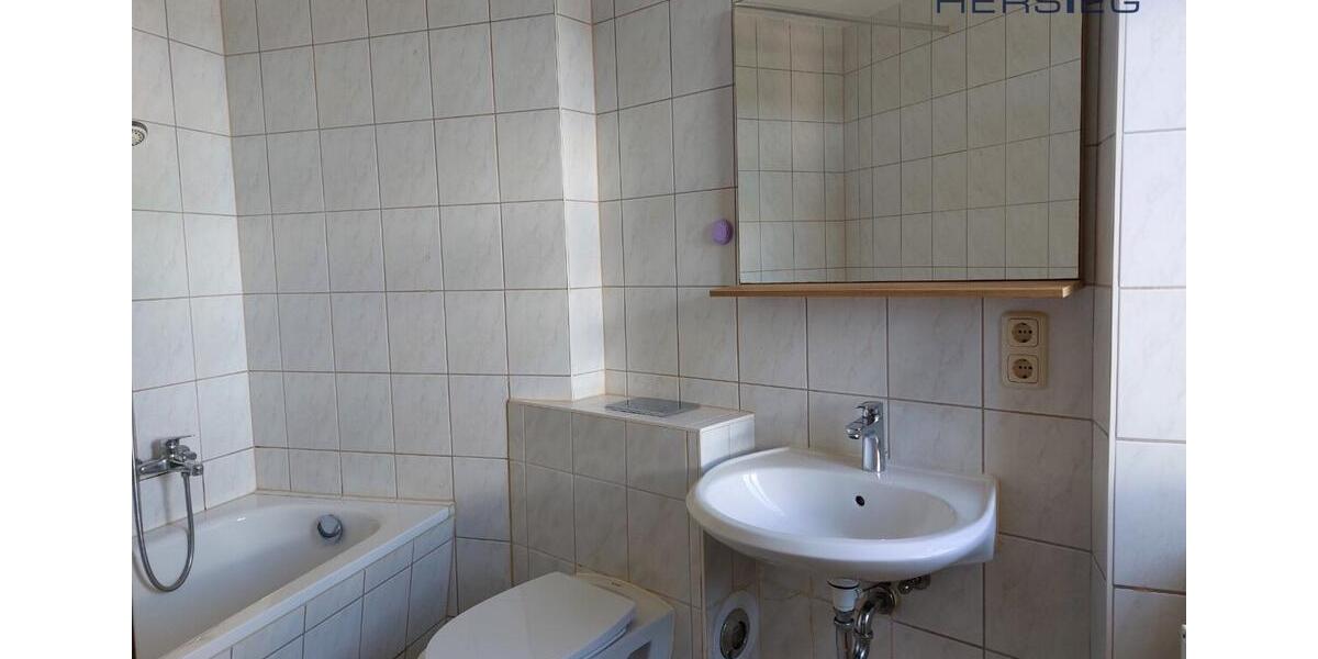 Etagenwohnung Annaberg-Buchholz Buchholz - 3 Zimmer, 90 m&sup2;, 450&euro; | Angebot:26618989