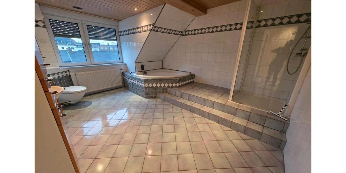 Mietwohnung 130qm im Bochum 3 zimmer