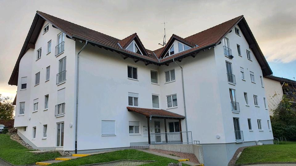 Dachgeschoßwohnung Rheinfelden (Baden) - 3 Zimmer, 90 m&sup2;, 1.280&euro; | Angebot:25958683
