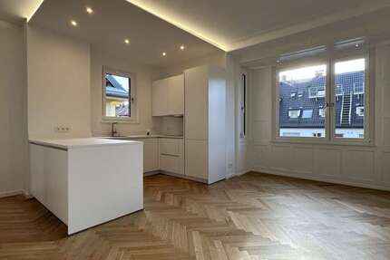 Wohnung zum Mieten in Stuttgart-West 1.990 € 100 m² 4 zimmer