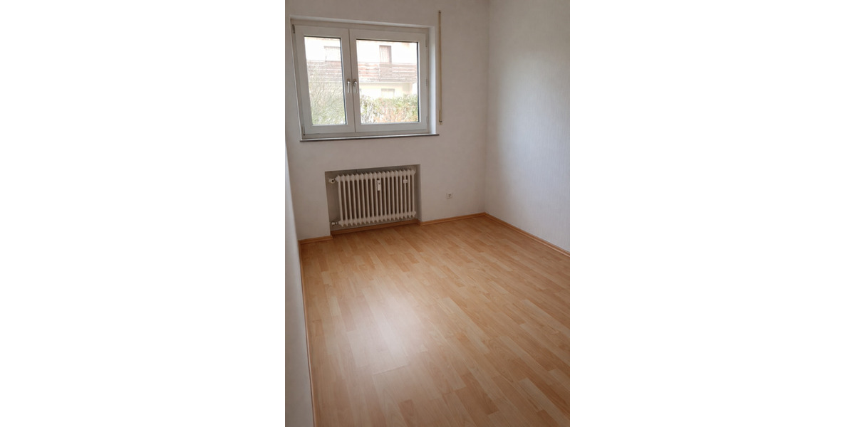 Erdgeschoßwohnung Giengen an der Brenz - 3 Zimmer, 80 m&sup2;, 960&euro; | Angebot:24787182