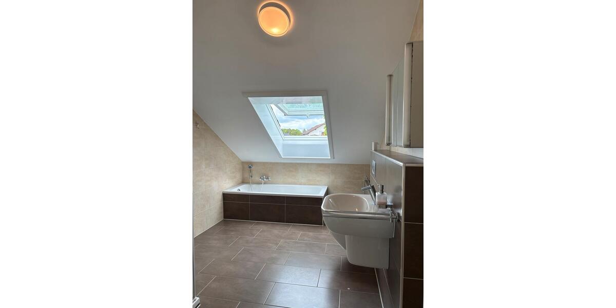 Einfamilienhaus Pohlheim - 3 Zimmer, 112 m&sup2;, 1.300&euro; | Angebot:25843138
