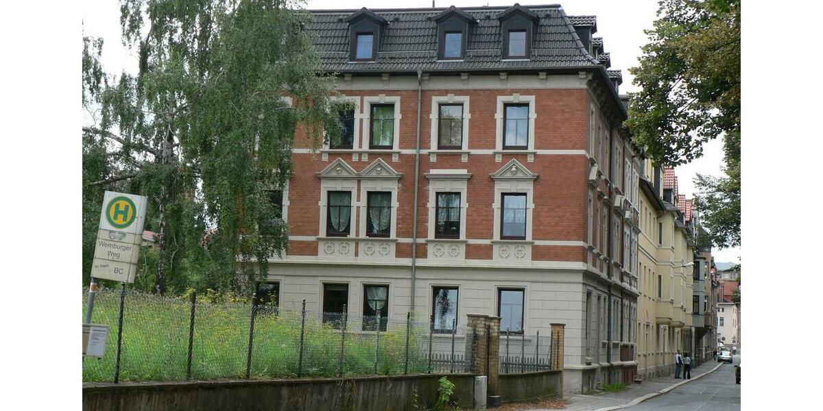 Etagenwohnung Pößneck - 4 Zimmer, 70 m&sup2;, 415&euro; | Angebot:26476635
