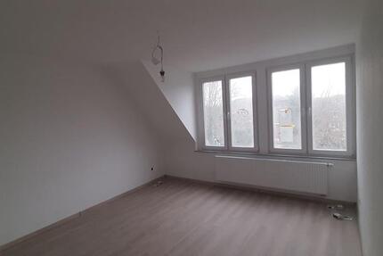 Wohnung Duisburg Mittelmeiderich - 4 Zimmer, 782&euro; | Angebot:23665038