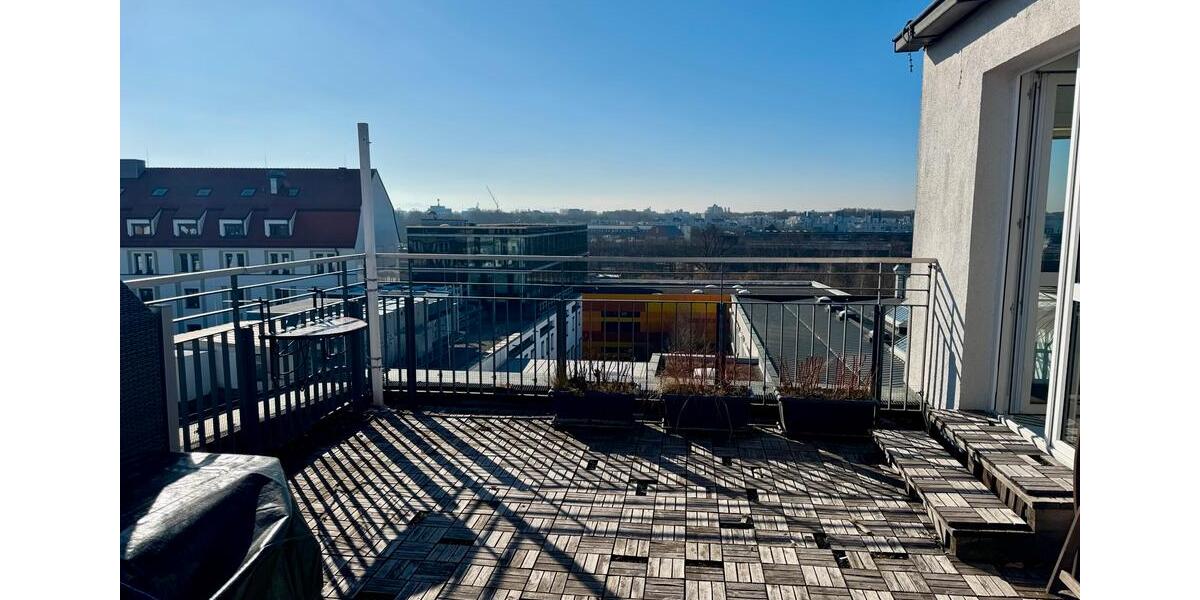 Dachgeschoßwohnung München Schwanthalerhöhe - 4 Zimmer, 109 m&sup2;, 2.950&euro; | Angebot:25764432