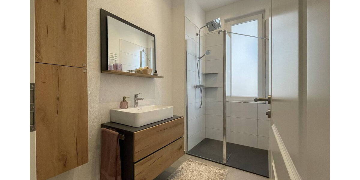 Etagenwohnung Albstadt Ebingen - 4 Zimmer, 89 m&sup2;, 1.000&euro; | Angebot:26200086