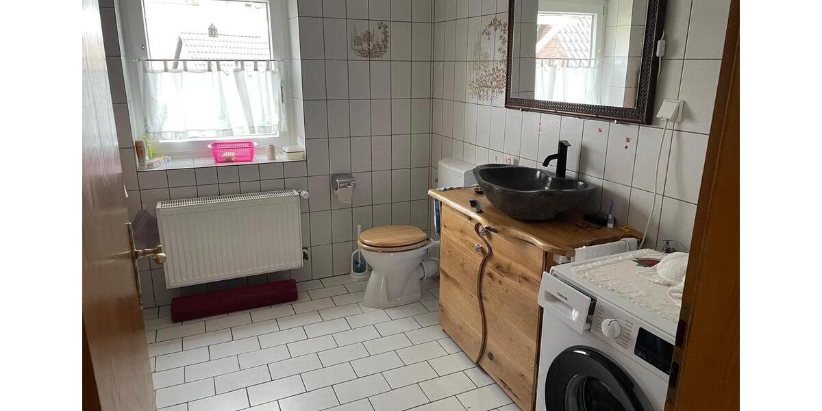 Einfamilienhaus Eitorf - 4.5 Zimmer, 121 m&sup2;, 1.300&euro; | Angebot:24899973
