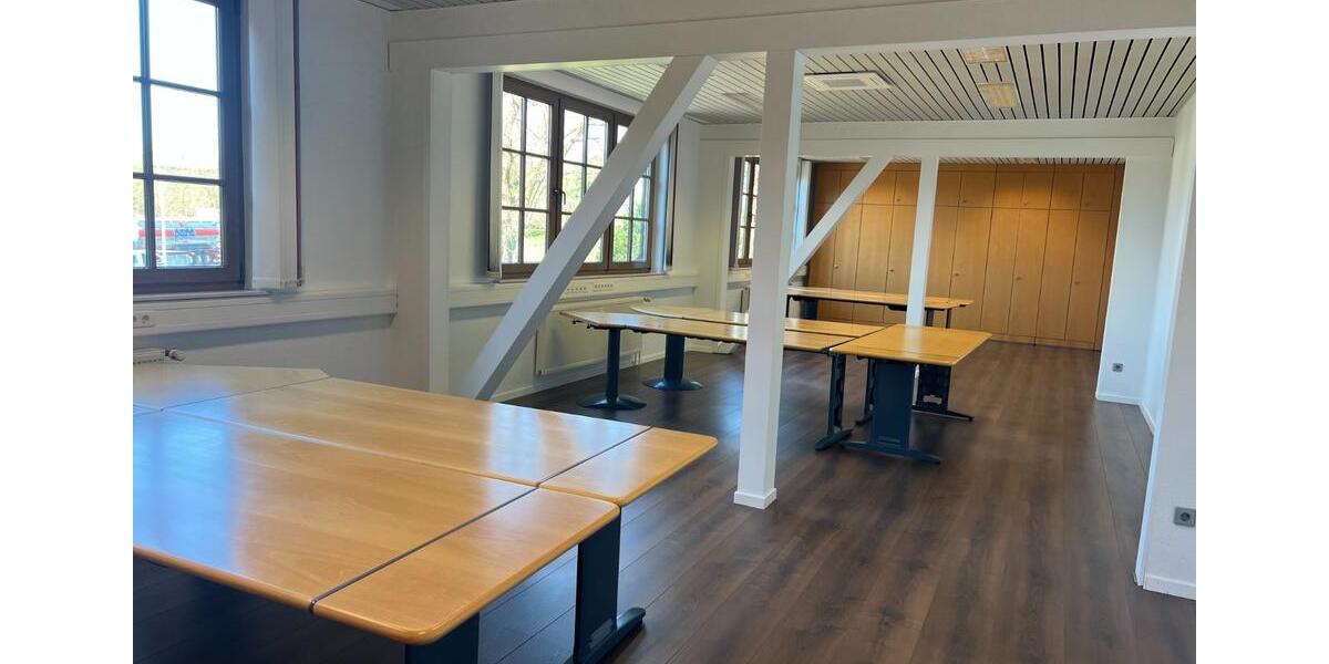 Gewerbeobjekt Warburg - 7&euro; | Angebot:20349077