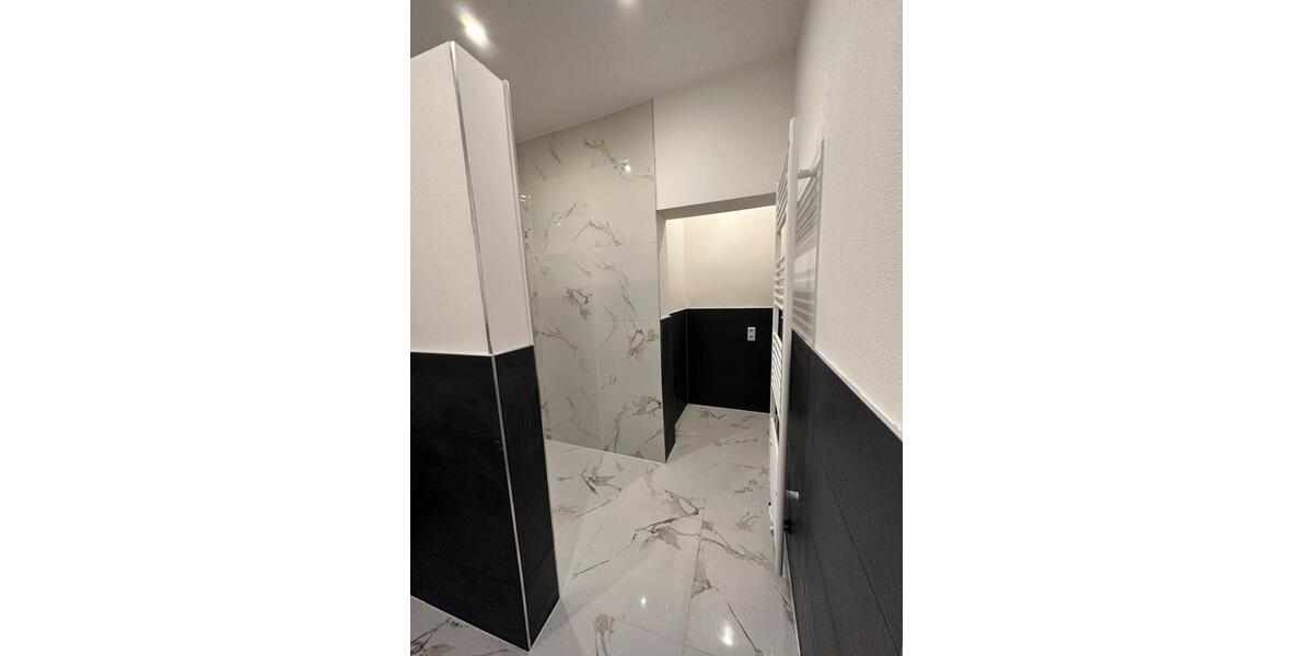 Großzügige 4-Zimmer-Wohnung mit Einfahrt in Stromberg 4 zimmer