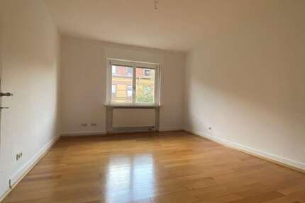 Wohnung Karlsruhe Oststadt - 2 Zimmer, 63 m&sup2;, 735&euro; | Angebot:27080636