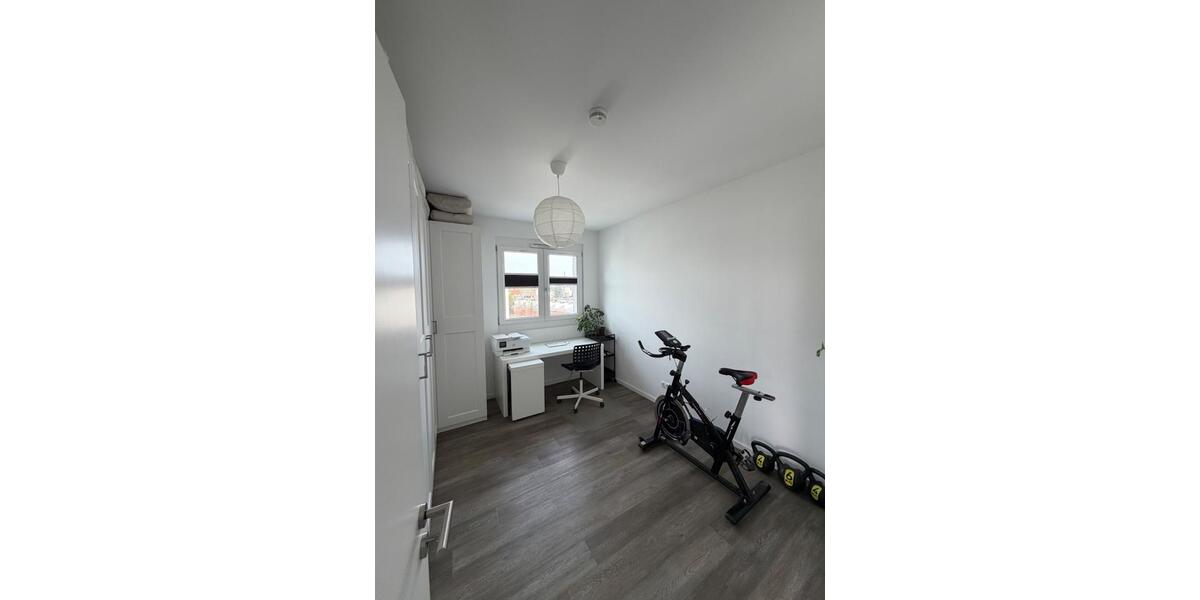 Wohnen auf Zeit Wesseling - 3 Zimmer, 80 m&sup2;, 2.450&euro; | Angebot:25982241