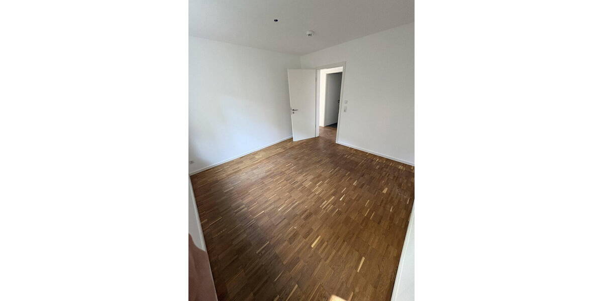 Etagenwohnung Gauting OT-Oberbrunn Oberbrunn - 3 Zimmer, 123 m&sup2;, 1.790&euro; | Angebot:26089476