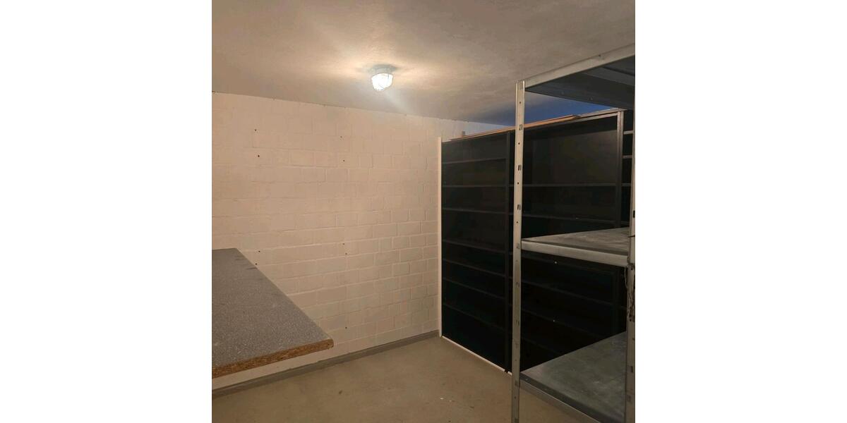 Dachgeschoßwohnung Edemissen - 3 Zimmer, 65 m&sup2;, 950&euro; | Angebot:26039669