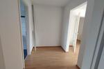 Uffenheim: Helle 2-Zimmer-DG-Wohnung mit Dachbalkon