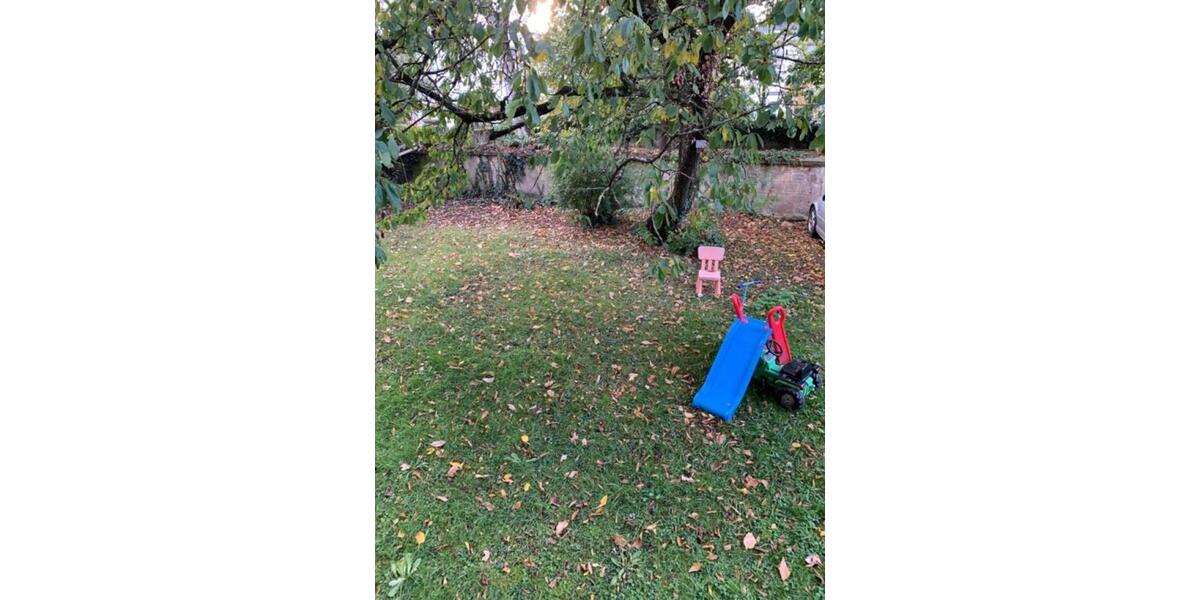 Etagenwohnung Leinfelden-Echterdingen Echterdingen - 4 Zimmer, 12 m&sup2;, 600&euro; | Angebot:25987931