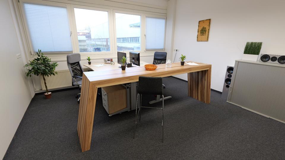 Urban. Rough. Ready. – FlexOffice im Industrial Style - All-in-Miete