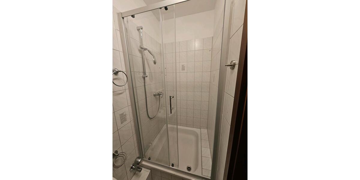 Etagenwohnung Bochum - 1 Zimmer, 49 m&sup2;, 565&euro; | Angebot:25221264