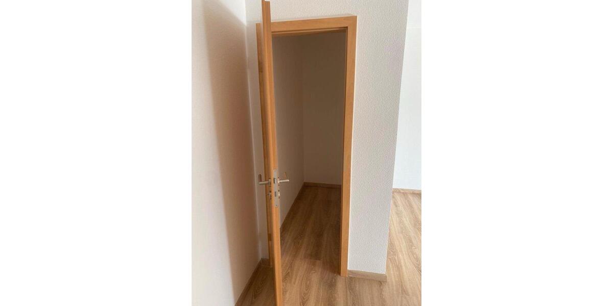 Etagenwohnung Reutlingen Sondelfingen - 4 Zimmer, 110 m&sup2;, 1.450&euro; | Angebot:26364863