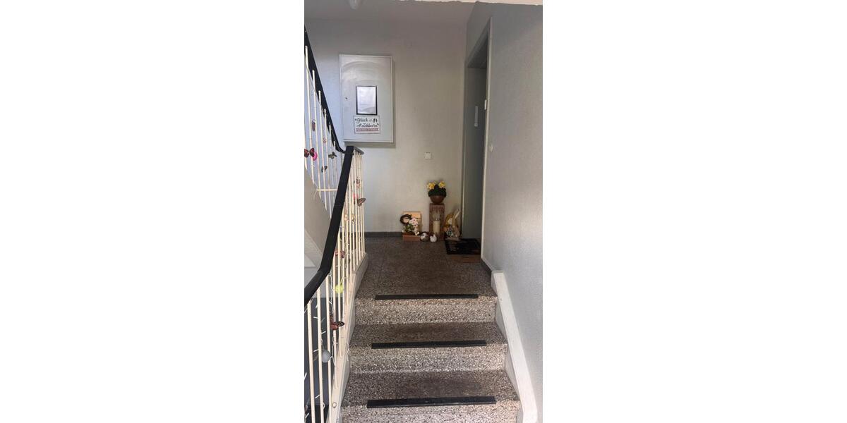 Hochparterre Hambergen - 3 Zimmer, 69 m&sup2;, 500&euro; | Angebot:26016768