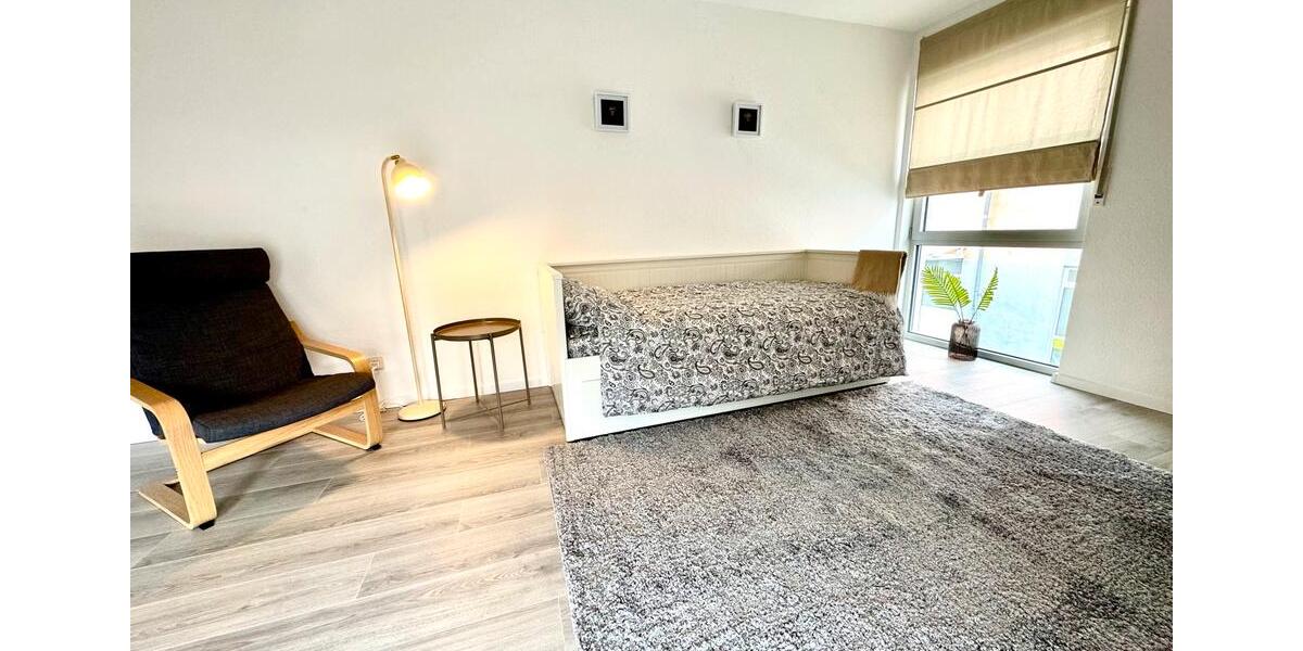 Etagenwohnung Schiffweiler - 1 Zimmer, 35 m&sup2;, 1.150&euro; | Angebot:25592294