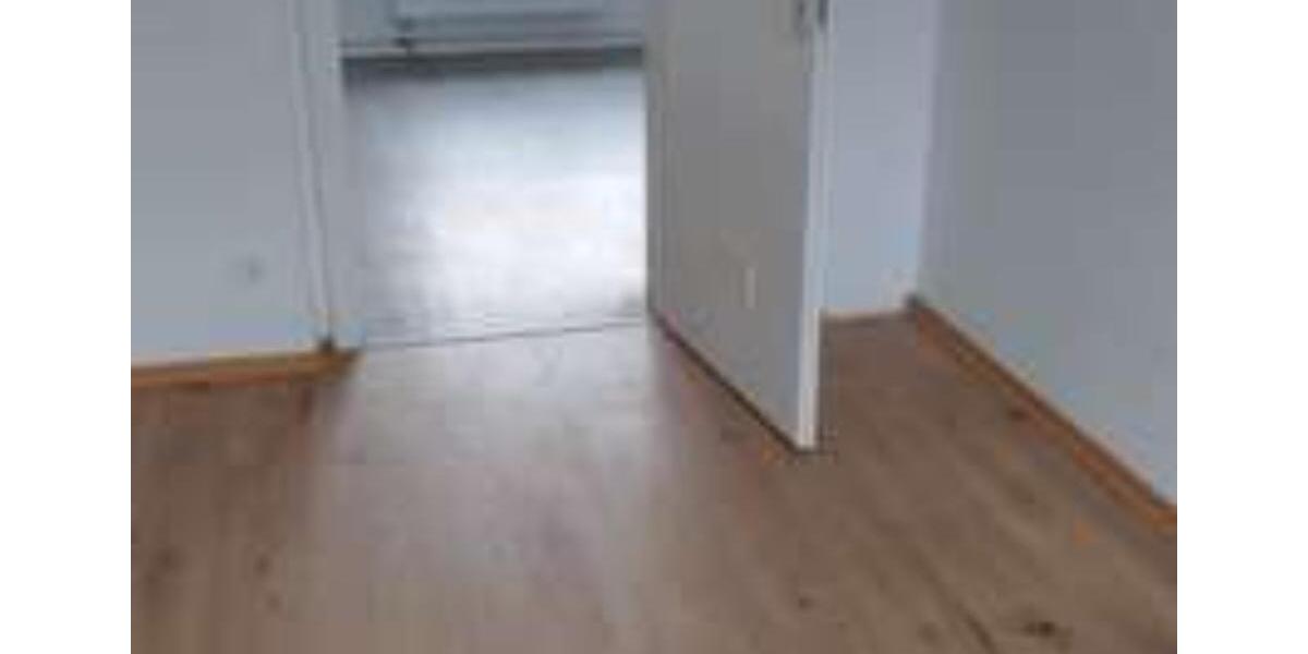 Etagenwohnung Helmbrechts - 2 Zimmer, 43 m&sup2;, 250&euro; | Angebot:25854894