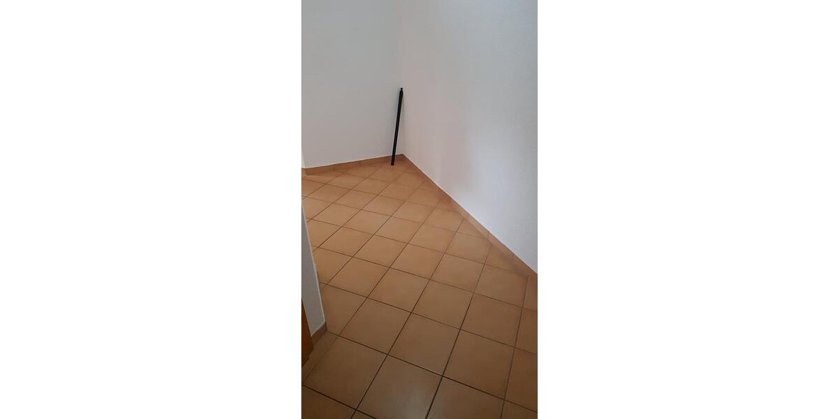 Dachgeschoßwohnung Haiger - 2 Zimmer, 61 m&sup2;, 500&euro; | Angebot:25207237