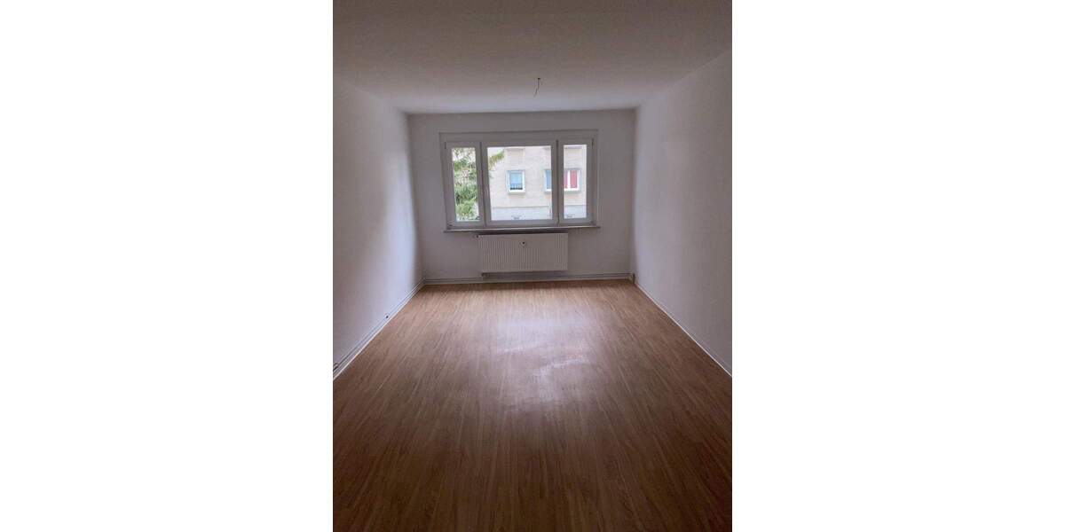 Etagenwohnung Arzberg - 3 Zimmer, 58 m&sup2;, 300&euro; | Angebot:25701629