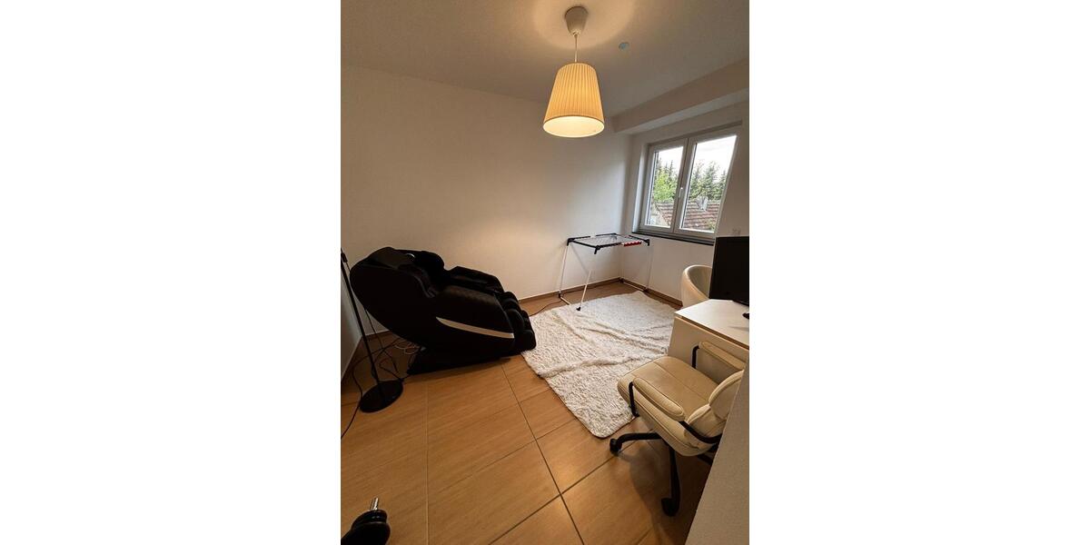 Etagenwohnung Köln Rodenkirchen - 4 Zimmer, 120 m&sup2;, 2.400&euro; | Angebot:26602705