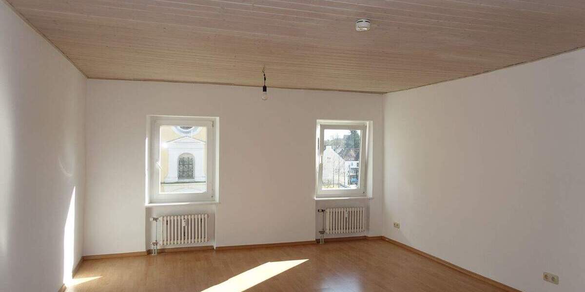 Etagenwohnung Buchbach - 3 Zimmer, 85 m&sup2;, 730&euro; | Angebot:25692688