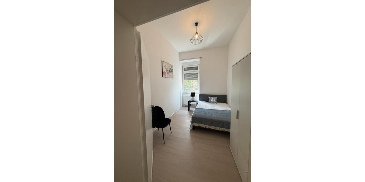 Wohnen auf Zeit Wiesbaden - 4 Zimmer, 70 m&sup2;, 440&euro; | Angebot:26419186