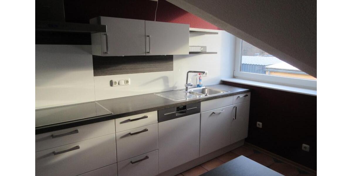 Dachgeschoßwohnung Lissendorf - 3 Zimmer, 143 m&sup2;, 1.050&euro; | Angebot:25056598