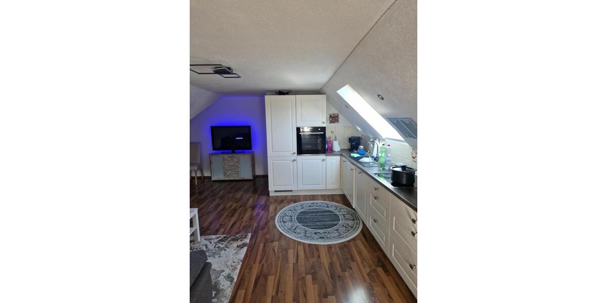 Dachgeschoßwohnung Güglingen - 2 Zimmer, 60 m&sup2;, 850&euro; | Angebot:25957103