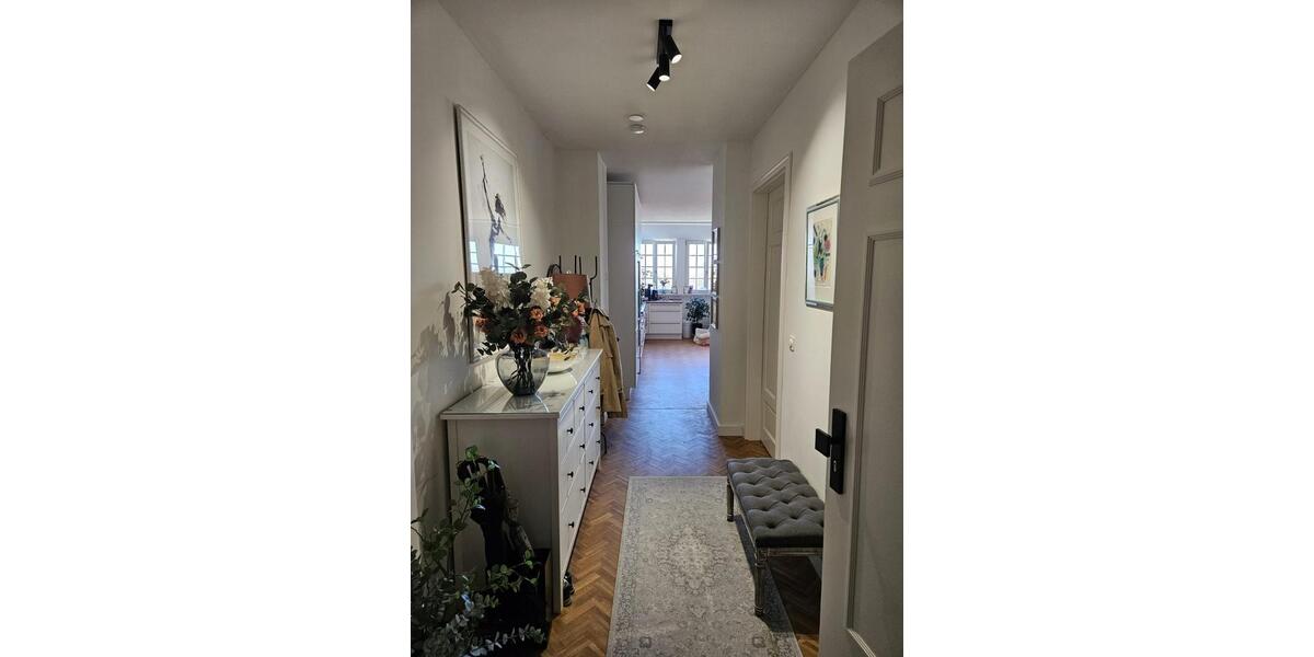 Maisonettenwohnung Schwerin Gartenstadt - 4 Zimmer, 137 m&sup2;, 1.986&euro; | Angebot:25570523