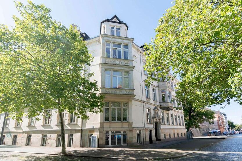 ARBEITEN IN ZENTRUMSLAGE Flexibel nutzbare Gewerbefläche mit durchdachtem Raumkonzept