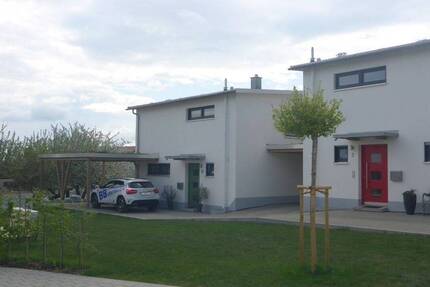 Haus Inzigkofen - 6 Zimmer, 133 m&sup2;, 1.350&euro; | Angebot:26170741